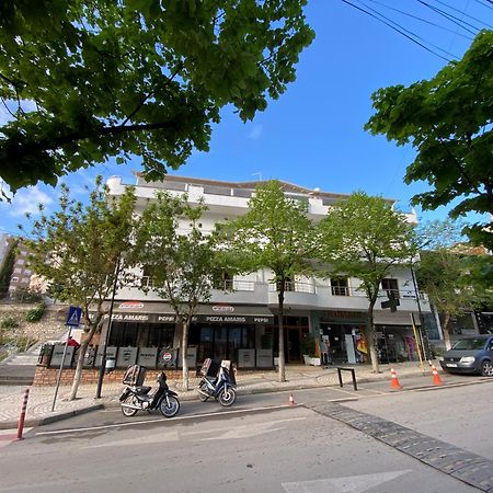 Hotel Metali Sarandë 外观 照片