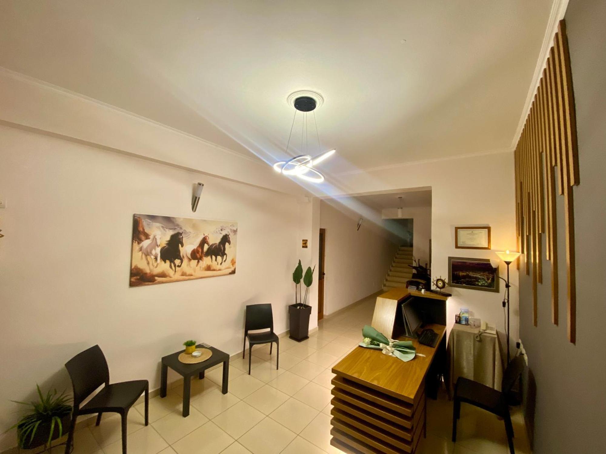 Hotel Metali Sarandë 外观 照片